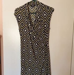 Dress with graphic pattern